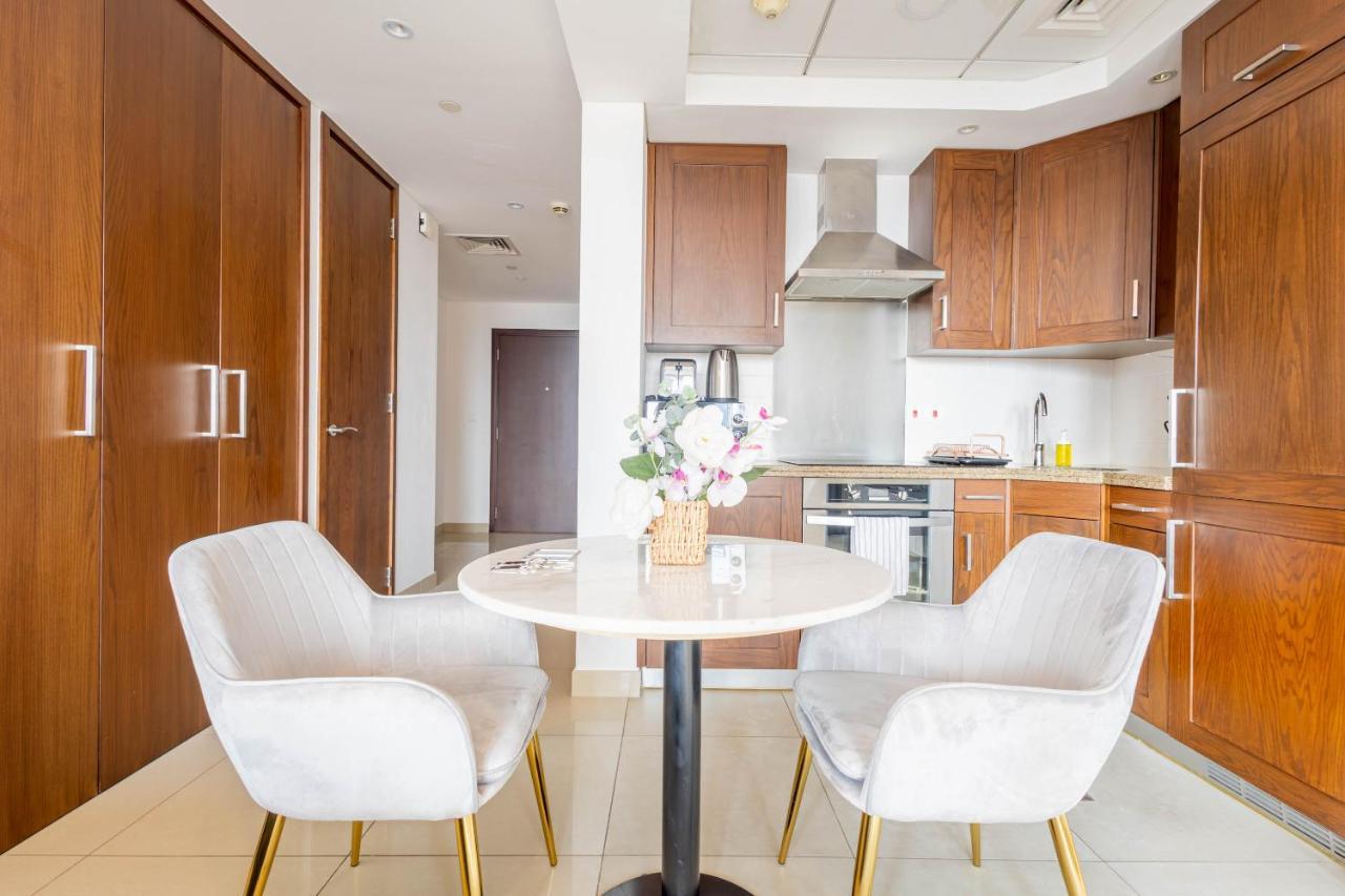 Nasma Luxury - Sleek And Modern Near Burj Khalifa Appartamento *